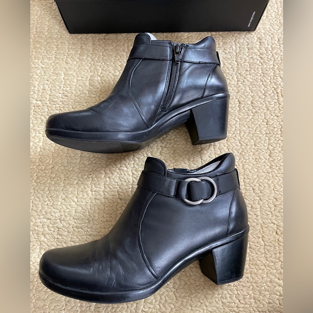 Naturalizer Elisa Black Boots - Size 8.5M - Picture 4 of 8